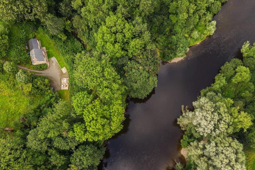 Cabalva Mill Cottage - Very Private And With Views Over The River Wye Clifford エクステリア 写真